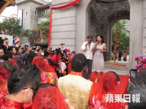 林子祥（阿Lam）和葉蒨文（Sally）擔任表演嘉賓